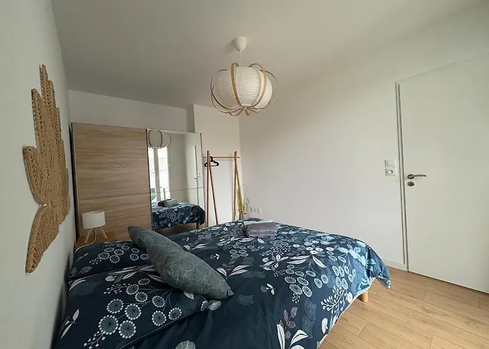 Sea Side - Maloe -