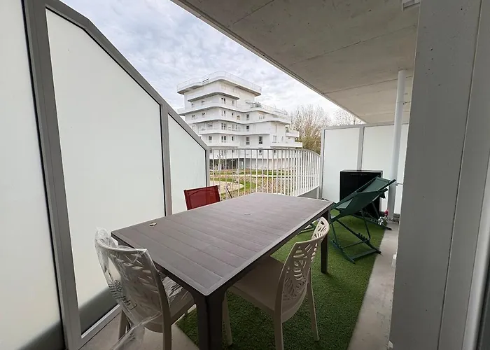 Sea Side - Maloe - Dunkirk