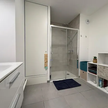 Sea Side - Maloe - Dunkirk